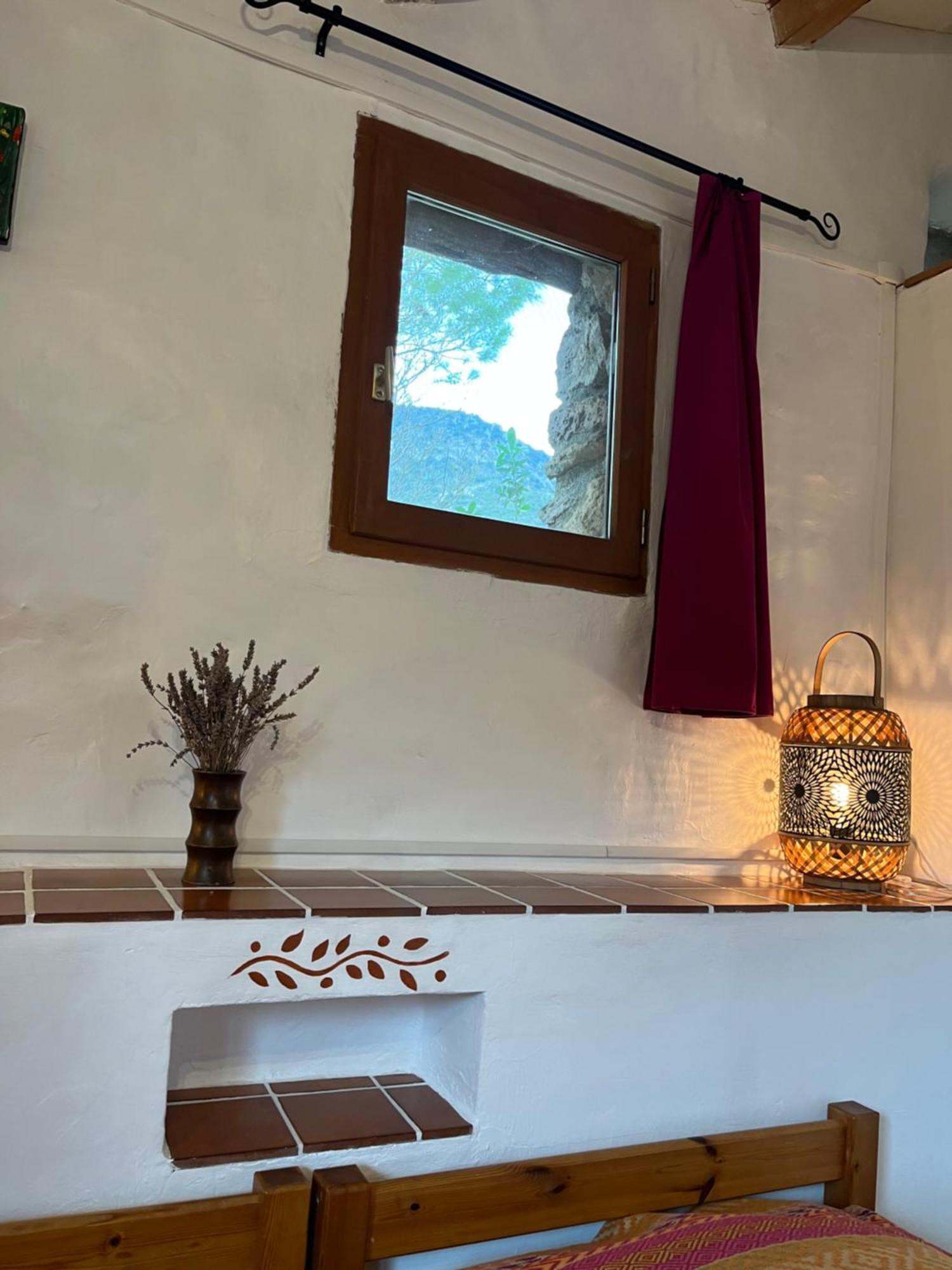 Chambres D'Hotes Gite Saint Roch Tuchan Ngoại thất bức ảnh